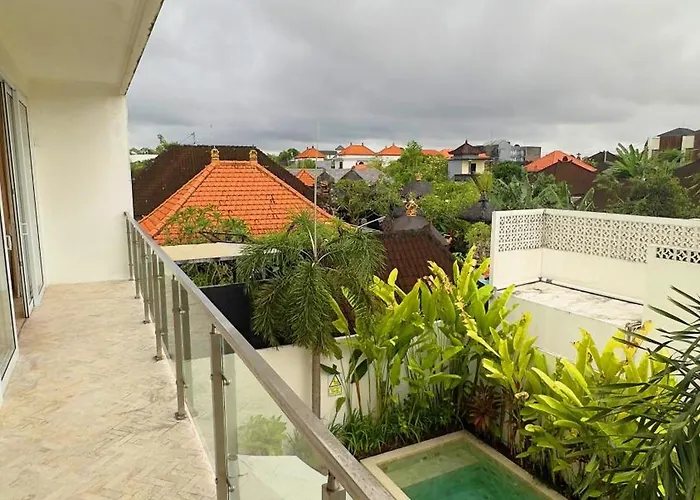 3 Bedroom Private Pool *