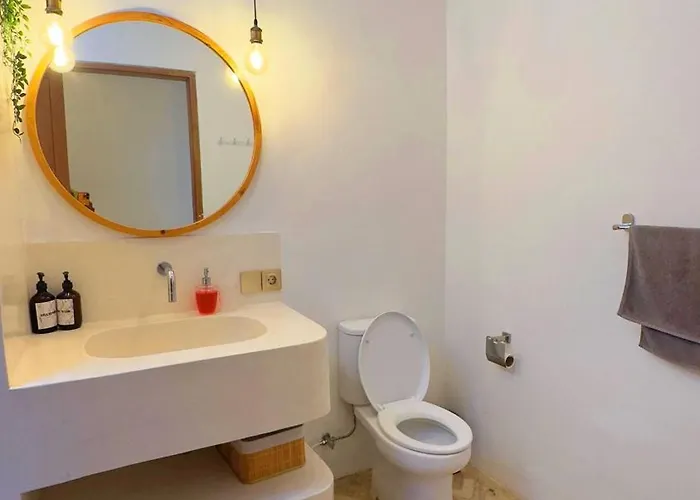 3 Bedroom Private Pool チャングー