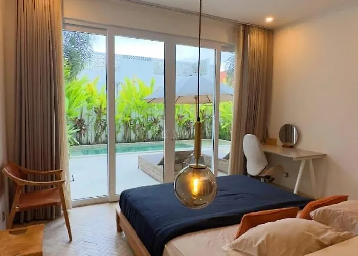 3 Bedroom Private Pool *